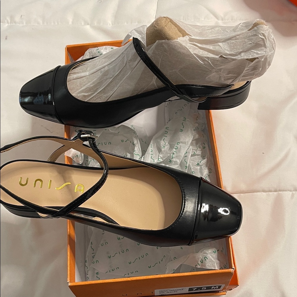 Unisa Black Patent Flats